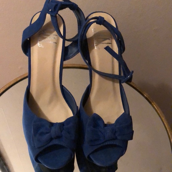 Final Low Price!! Women shoes - Picture 2 of 4